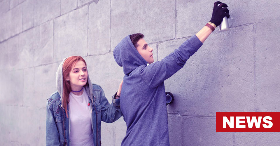 Youth Who Think They Are More Attractive Are Likely To Engage In Offending Behavior: Study Finds 12 Youth Who Think They Are More Attractive Are Likely To Engage In Offending Behavior: Study Finds