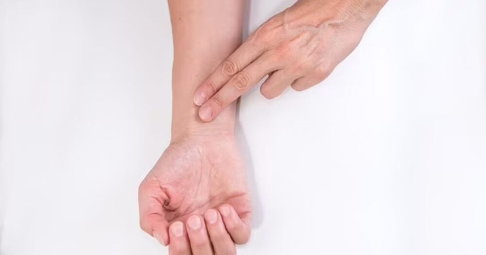 Breakthrough Study Reveals Finger Tapping Technique Offers Rapid Relief from Anxiety 15 Breakthrough Study Reveals Finger Tapping Technique Offers Rapid Relief from Anxiety