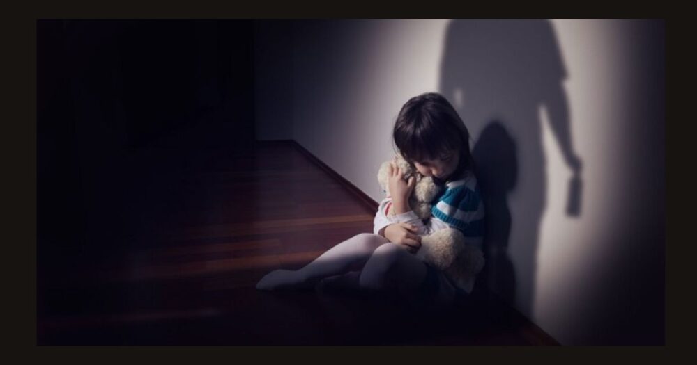 Childhood Trauma Linked to Adult Headache Disorders: New Study Reveals Startling Findings 15 Childhood Trauma Linked to Adult Headache Disorders: New Study Reveals Startling Findings