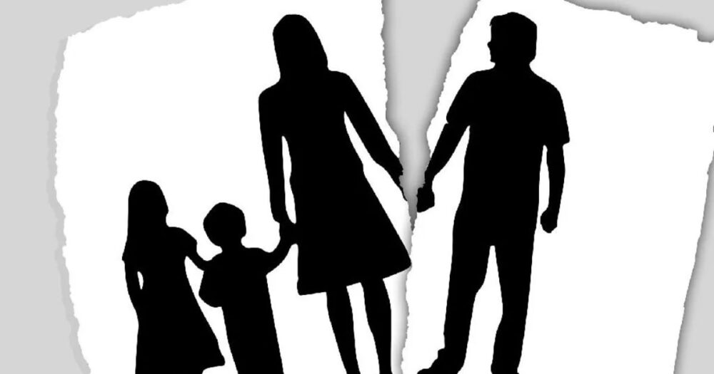 Coping with Divorce: Strategies for Navigating Life's Toughest Decision 18 Coping with Divorce: Strategies for Navigating Life’s Toughest Decision