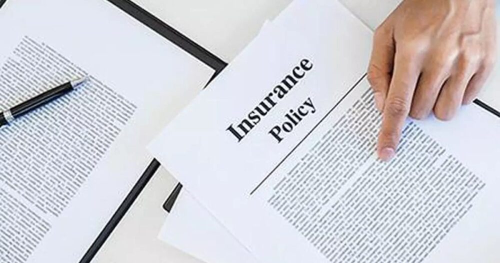 LIC Ordered by NCDRC to Honor Insurance Policies Despite Non-Disclosure of Depression 25 LIC Ordered by NCDRC to Honor Insurance Policies Despite Non-Disclosure of Depression