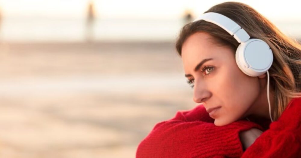 The Surprising Effect of Sad Songs on Mental Well-Being: Unveiling the 'Paradox of the Sad Song' 16 The Surprising Effect of Sad Songs on Mental Well-Being: Unveiling the ‘Paradox of the Sad Song’