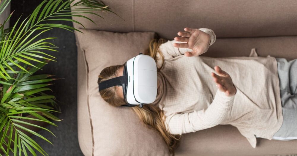 Virtual Reality Revolutionizes Fear Therapy: Groundbreaking Studies Unveil Promising Solutions 18 Virtual Reality Revolutionizes Fear Therapy: Groundbreaking Studies Unveil Promising Solutions