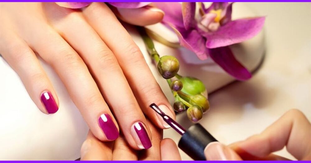 New Research Highlights The Surprising Psychological Benefits of Manicures 12 New Research Highlights The Surprising Psychological Benefits of Manicures