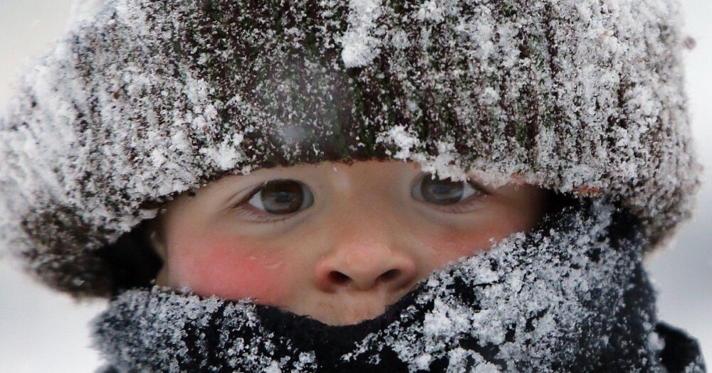 The Seasonal Psychology of Winter: Unraveling Its Influence on Behavior, Health, and Interactions 23 The Seasonal Psychology of Winter: Unraveling Its Influence on Behavior, Health, and Interactions