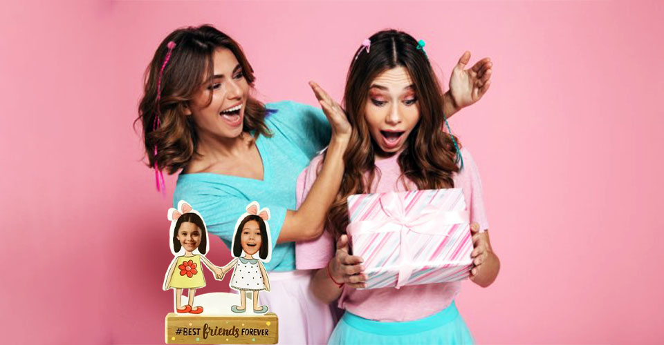 15 Unique International Friendship Day Gift Ideas To Give To Your BFF This Year! 2 15 Unique International Friendship Day Gift Ideas To Give To Your BFF This Year!